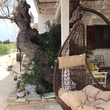 カントリーハウス La Casina Di Lu アレーツィオ